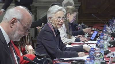 La Comisión de Venecia este viernes. / EFE. Enrique Del Viso