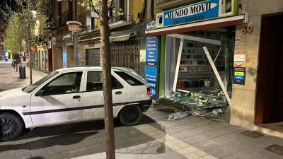 El ladrón había utilizado un coche robado para acceder al establecimiento. / Ayuntamiento de Huesca