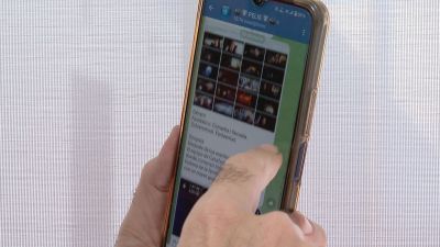 Un usuario utiliza Telegram.