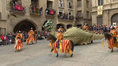 Acto del vencimiento del dragón en Alcañiz.
