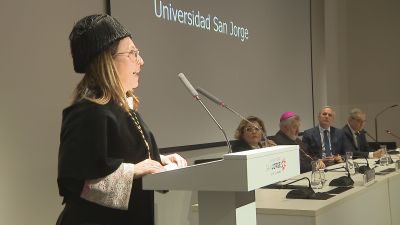 Silvia Carrascal durante el acto de toma de posesión de este miércoles en la Universidad San Jorge.