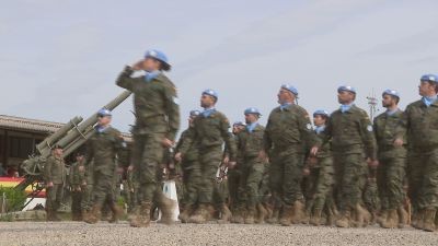 600 militares se despiden en Zaragoza antes de partir al Líbano.
