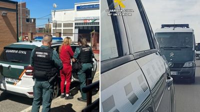Varios agentes de la Guardia Civil con uno de los detenidos. / Guardia Civil