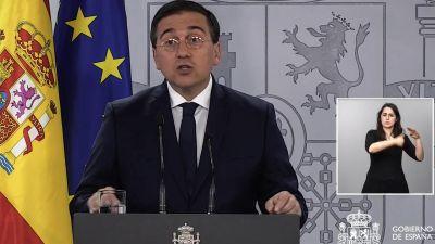 Declaración institucional este domingo del ministro de Asuntos Exteriores, Unión Europea y Cooperación, José Manuel Albares. / EFE