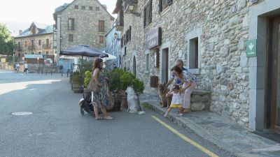 Muchas localidades de Aragón multiplican su població en verano.