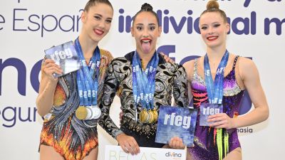 Alba Abutista (centro), en el podio del Campeonato de España que se está celebrando en Avilés.