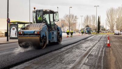 Obras en una calle de Zaragoza. / Ayuntamiento de Zaragoza