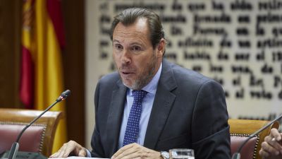 El ministro de Transportes, Óscar Puente, durante su comparecencia en el Senado. / Europa Press