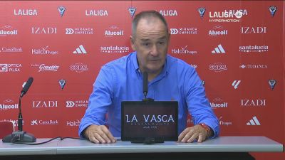 Víctor Fernández, en la rueda de prensa posterior al partido