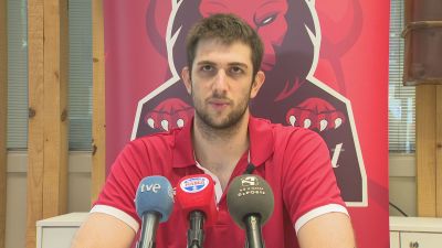 Jaime Fernández durante su presentación.