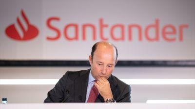 Juan Manuel Cendoya en la presentación de las cuentas del Banco Santander. / Europa Press