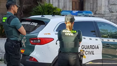 La Guardia Civil detuvo al presunto asesino y fue trasladado al hostpial ya que presentaba algunas lesiones. / Europa Press
