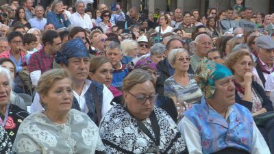 Actividades para mayores en las Fiestas del Pilar. / Aragón TV
