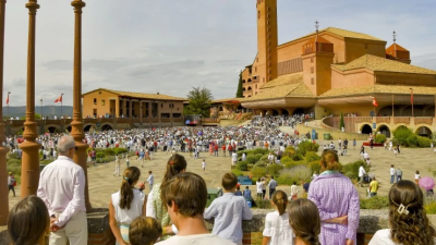 Jornada mariana en Torreciudad. / Santuario de Torreciudad