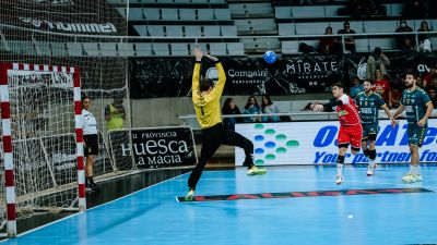Foto Bada Huesca del partido ante Bm Nava