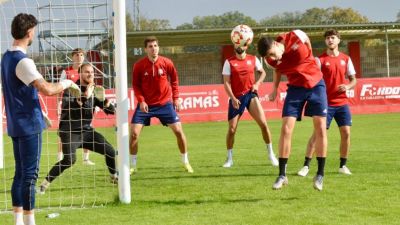Última sesión de entrenamiento antes de recibir a la Gimnástica Segoviana