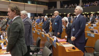 El pleno del Comité de las Regiones comenzó con un minuto de silencio por las víctimas de la DANA en Valencia. / Aragón TV