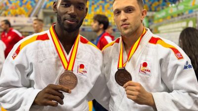 Moussa Macalou y Sergio García con las medallas conseguidas en Gran Canaria. Foto: Facebook Federación Aragonesa de Judo
