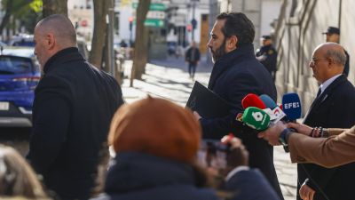 Salida de Aldama al tras su declaración en el Tribunal Supremo./ Aragón TV