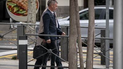 Luis Alberto Escolano el 25 de noviembre de camino a la Audiencia Nacional. / Europa Press