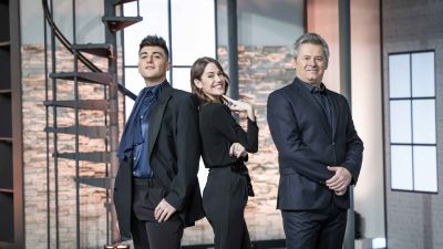 Juanjo Bona, Blanca Liso y Miki Nadal, protagonistas de las campanadas de Aragón TV. / CARTV