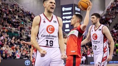 Emir Sulejmanovic en una acción del partido hoy en Granada. Foto: ACB.