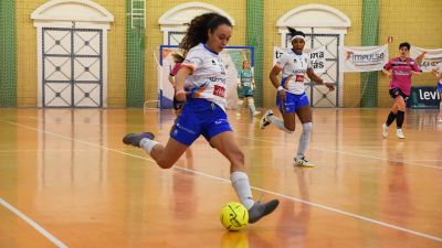 María Escaño durante un encuentro con el Wanapix Aldelís InterSala 10. Foto: Pedro Luis Serrano.