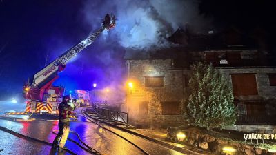 El fuego se ha logrado extinguir este lunes de madrugada. / Aragón TV