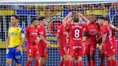 El equipo celebra uno de los goles ante el Cádiz en la ida. Foto: La Liga