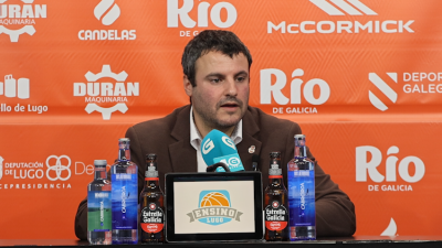 Carlos Cantero, durante su comparecencia tras el partido