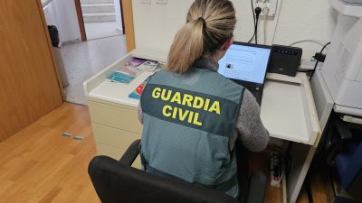 La Guardia Civil investiga a un hombre de 31 años y vecino de Toledo como supuesto estafador. / Guardia Civil