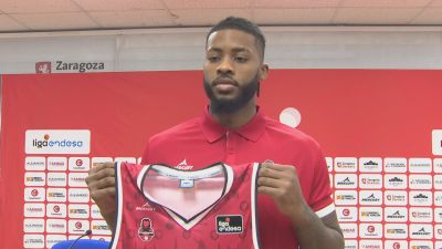 Nate Watson durante su presentación