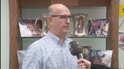 El presidente del Pamesa Teruel Voleibol, Carlos Ranera, durante su entrevista en Aragón Deporte