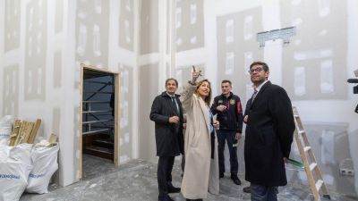 Visita institucional a las obras de la nueva comisaría de El Gancho. / Dani Marcos