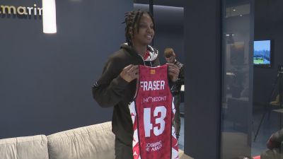 Brianna Fraser durante su presentación con Casademont Zaragoza