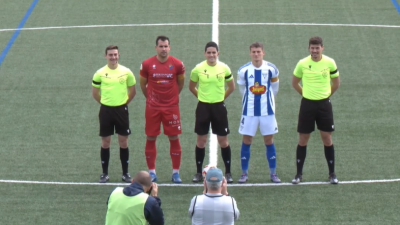 Los capitanes de la SD Ejea y el CD Teruel antes del partido