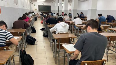 Estudiantes de Bachillerato durante unas pruebas. / Gobierno de Aragón