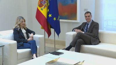 Pedro Sánchez, y la vicepresidenta segunda y líder de Sumar, Yolanda Díaz, se han reunido este martes. / Aragón TV
