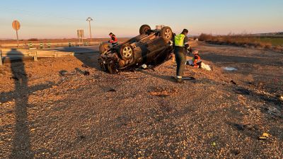 Un conductor ha resultado herido de gravedad en la N-234, en Caudé. | Guardia Civil