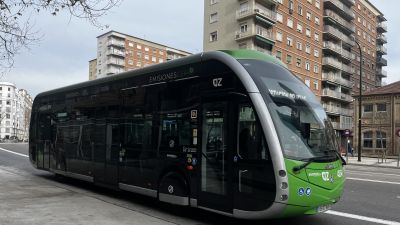 Autobús urbano de Zaragoza. / Foto: Europa Press.