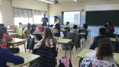 Foto de archivo del instituto de Ejea de los Caballeros. / Europa Press