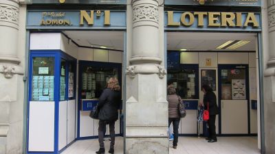 Administración de Lotería nº 1 de Zaragoza./ Europa Press