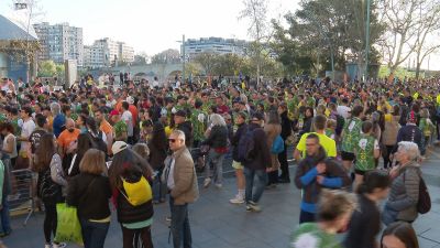 La maratón ha atraído a miles de personas a Zaragoza entre participantes, acompañantes y aficionados. | Aragón TV
