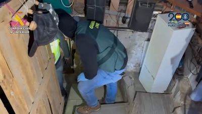 Imagen de uno de los registros practicados. / Guardia Civil-Policía Nacional