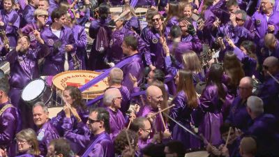 Los calandinos dejan de tocar después de 26 horas. / Aragón Tv