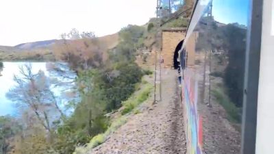Lugar en el que ha quedado parado el tren regional entre Barcelona y Zaragoza. /Adrián Andrés