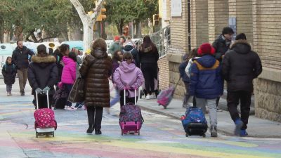 Educación calcula que el próximo curso se incorporarán al segundo ciclo de Infantil hasta 8.995 niños de tres años. / Aragón TV