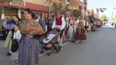 Los vecinos recuerdan a las mujeres que forjaron parte de la identidad de la localidad oscense. / Aragón TV