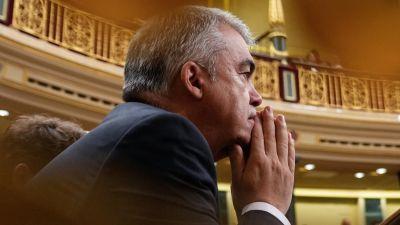 El diputado socialista Santos Cerdán en el hemiciclo del Congreso este jueves. /EFE/ Borja Sanchez-Trillo