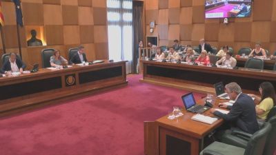 Pleno del Ayuntamiento de Zaragoza este martes. / Aragón TV